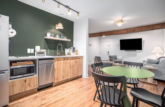 The Neighborhood Hotel Grand Beach Suite 2 - Two Bedroom