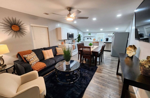 The Nest 2BR 1BA Charmer