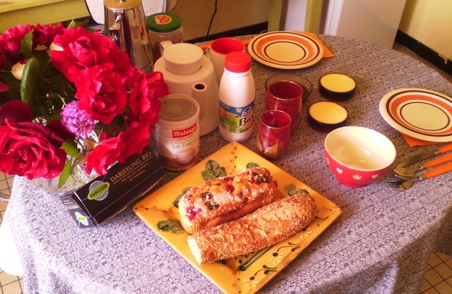 The Old Patronage: At the doors of regional capitals and yet quiet.