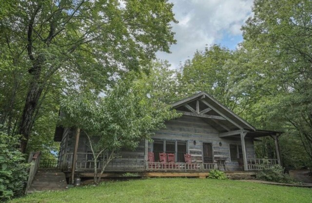 The Overlook - Sleeps 6