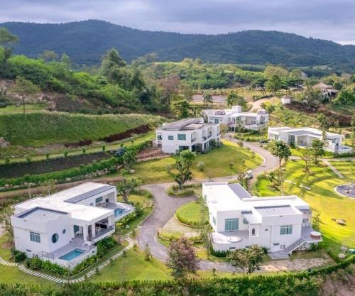 The Peak Hill Pool Villa