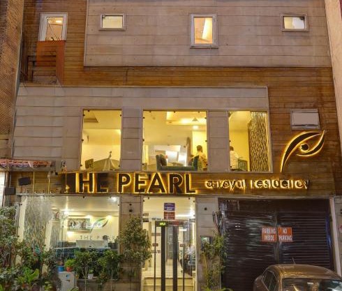The Pearl- A Royal Residency