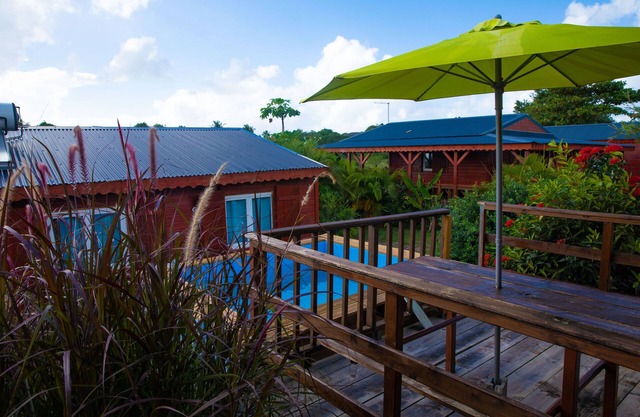 THE PEARLS OF KAROLANN