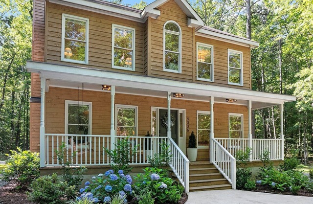 The Perfect Getaway on 2.5 Acres in Hillsborough