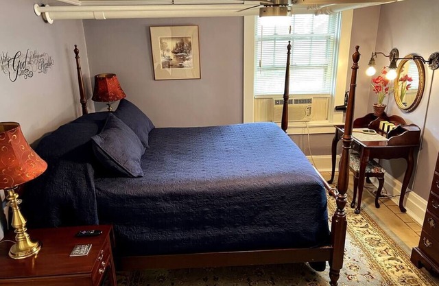 The PipeDream | Terrace Suite | Sleeps 2-4 | Pets
