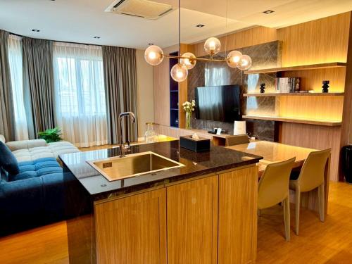 The Prestige Living Bangkok at Sathorn-Chan
