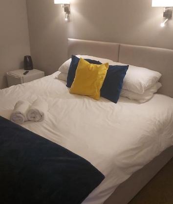 The Red Lion Great Offley