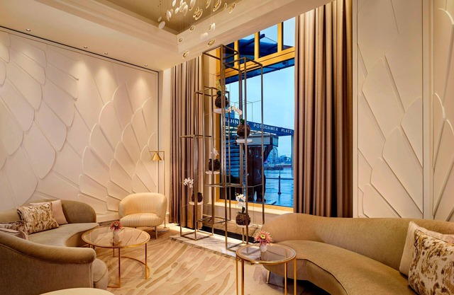 The Ritz-Carlton, Berlin