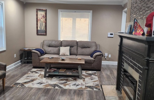 The Royal Home-Centrally Located