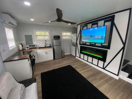 The Sahara Guesthouse with Spa Tub