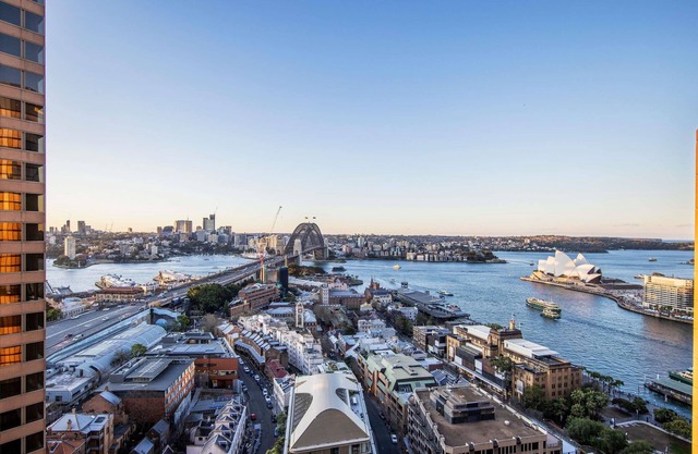 The Sebel Quay West Suites Sydney