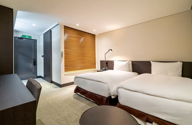 THE SKY HOTEL