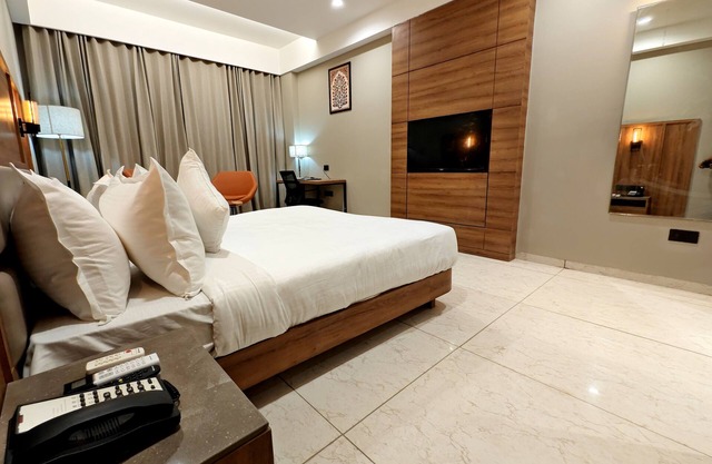 The Sky Imperial Hotel Kailash