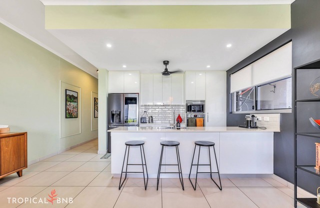 The Skyline Lookout | 2 BD Apt