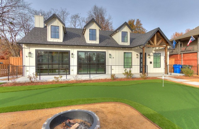 The Sooner Resort on OU's Campus