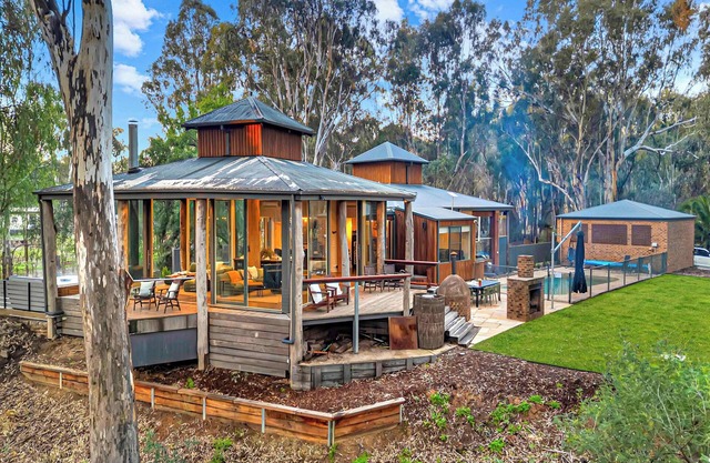 The Treehouse Summary
