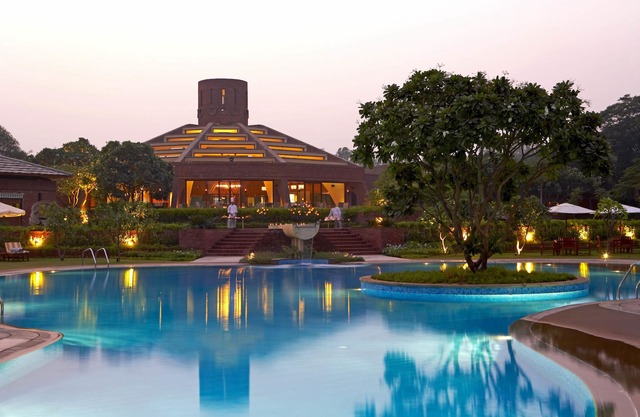The Westin Sohna Resort & Spa