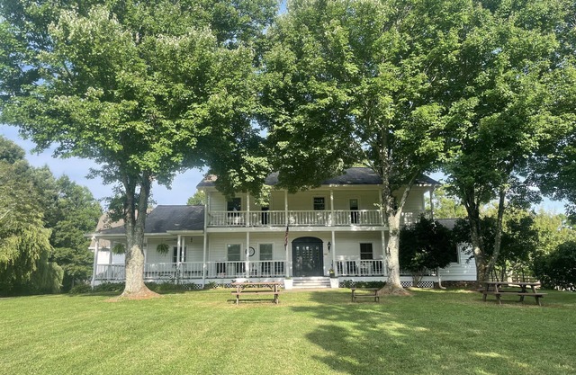 The Willow Pond Farm - A Piece of Peace in the North Georgia Mountains