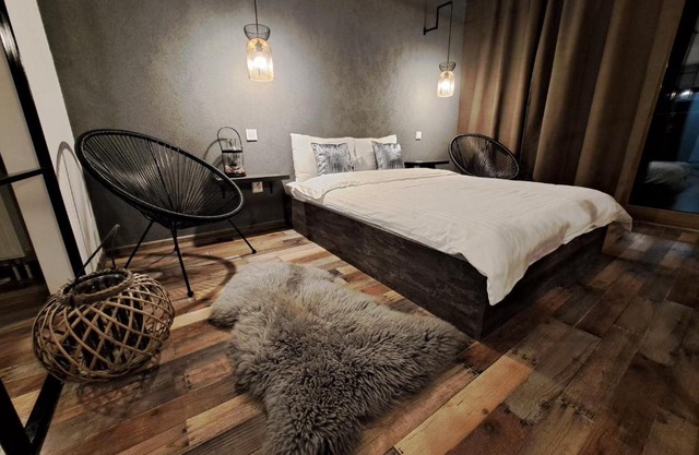 The World Apartament II