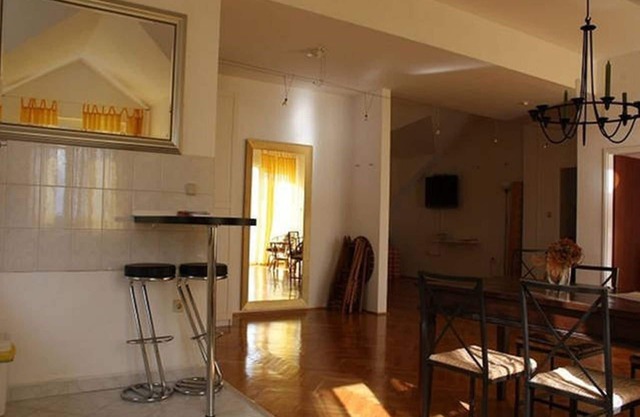 Third Floor apartment with approx. 120m ² air conditioning, 2x bathroom, balcony panoramic sea view