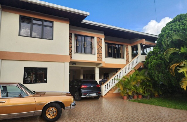This is a Family Friendly property ideal for groups of 6-10 people.