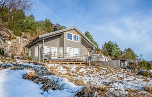 Three-Bedroom Holiday Home In Farsund