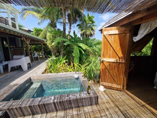 Ti Kaz à Suzy près de la plage - Makiese Resort