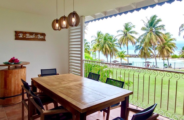 Ti punch waterfront apartment with pool