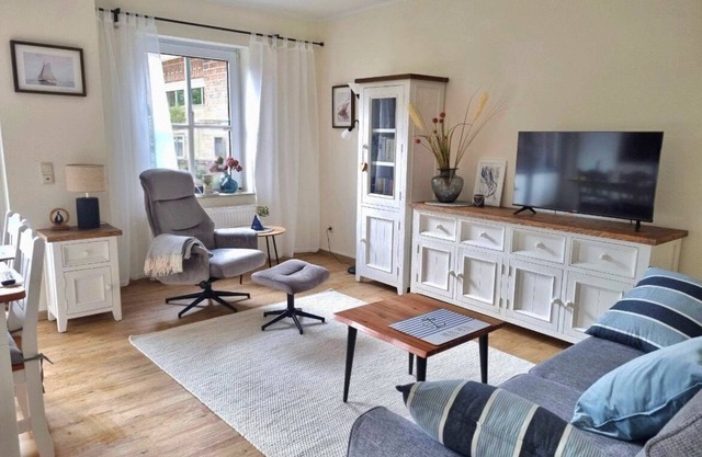 "Tidehuus am Meer: 56sqm, barrier-free, terrace, perfect for 3 people"