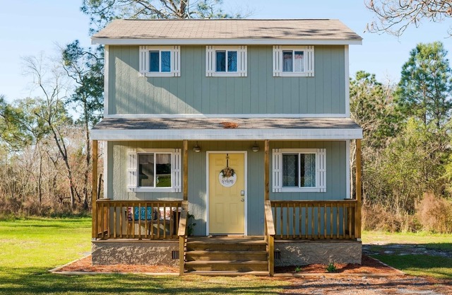Tiny Farmhouse in charming Fitzgerald