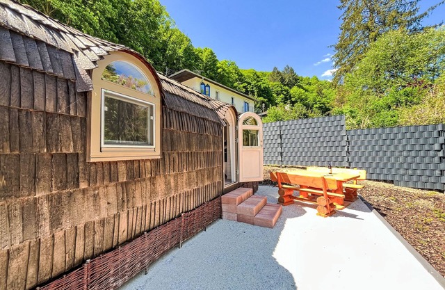 Tiny Haus Vierseenblick Nummer 1 by Interhome