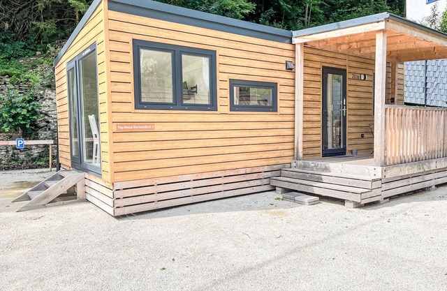 Tiny Haus Vierseenblick Nummer 3 by Interhome