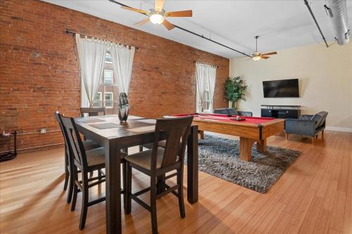 Top Floor Loft in Downtown Indianapolis