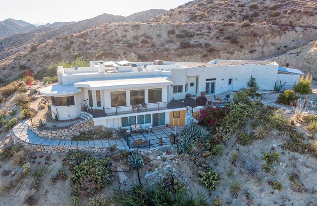 TOP OF MOUNTAIN 5br Game Rm Tesla Chrg FirePit Wood 10personHot Top