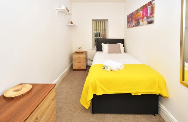 Townhouse @ Lord Street Crewe - Single Room