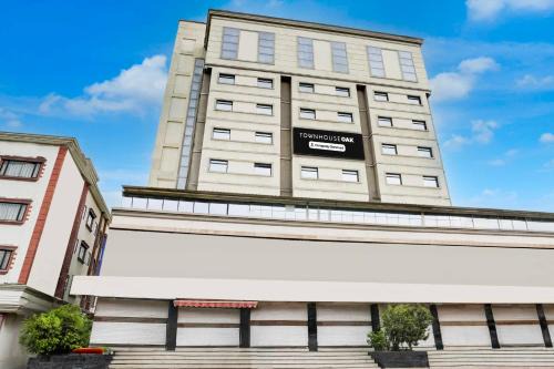 Townhouse Oak Anand Ganesh Circle