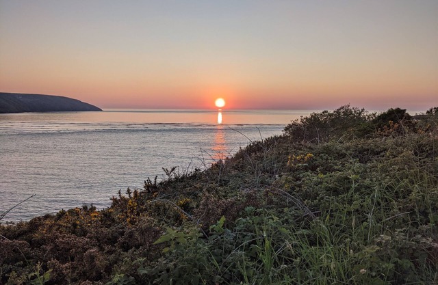 Tradewinds, Gwbert - Four Bedroom House, Sleeps 8