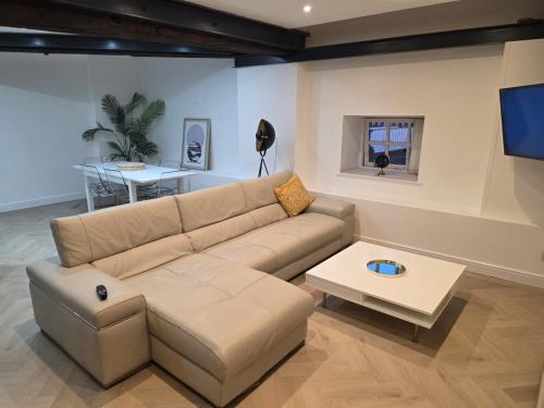 Trafalger Warehouse Penthouse