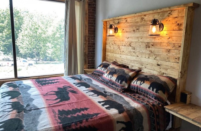 Trailside Hotel, Minutes to Fallingwater Riverview