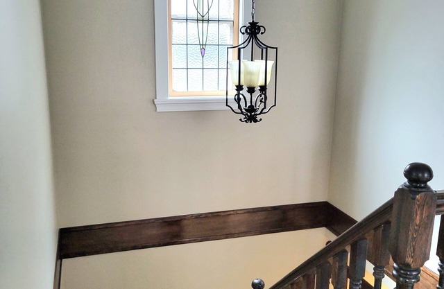 Tranquil & Bright 4 Bed/2.5 Bath in Mount Pleasant