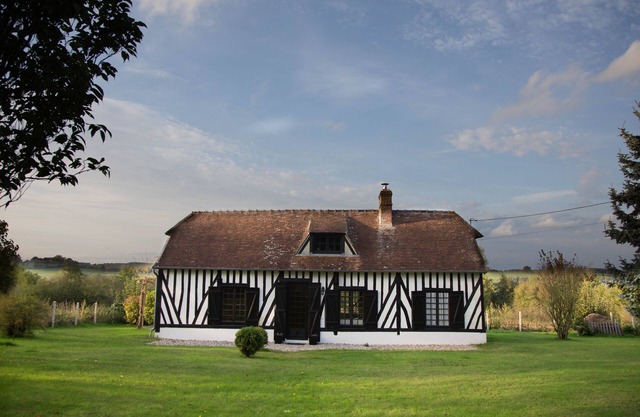 Tranquil cottage in rural Normandy