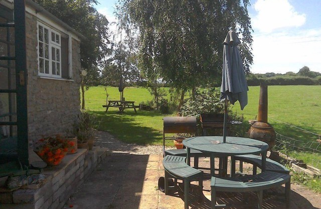 Tranquil Cottage Retreat in Bath