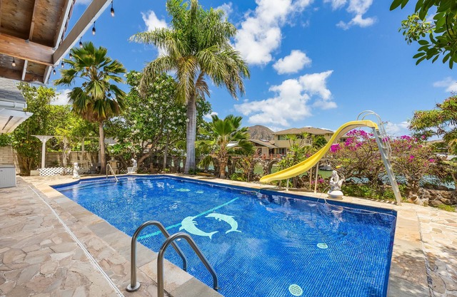 Tranquil Marina Front Pool House Resort