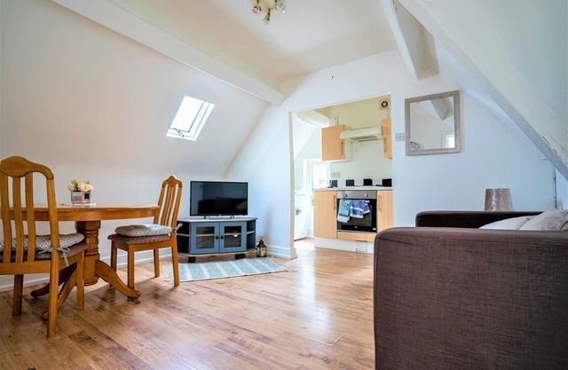 Travellers Stays In The Heart Of Orrell Park