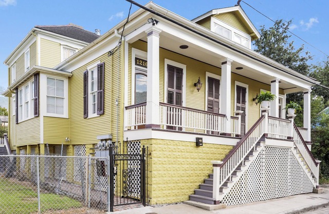 Treme St Charming Master loft Suite Apartment 1BR spacious