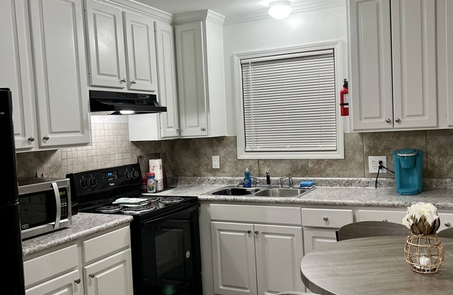 Trinity One Apartments-Country Luxury