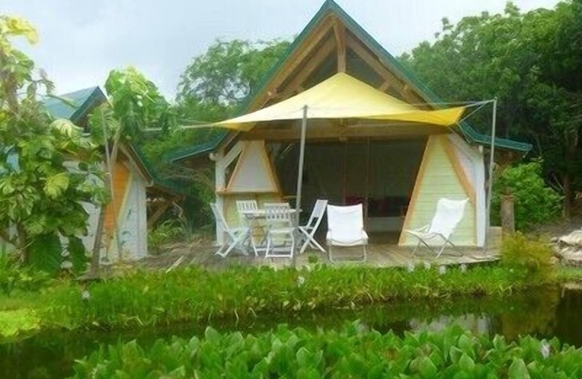 TROPICAL BUNGALOW for Zen holidays .