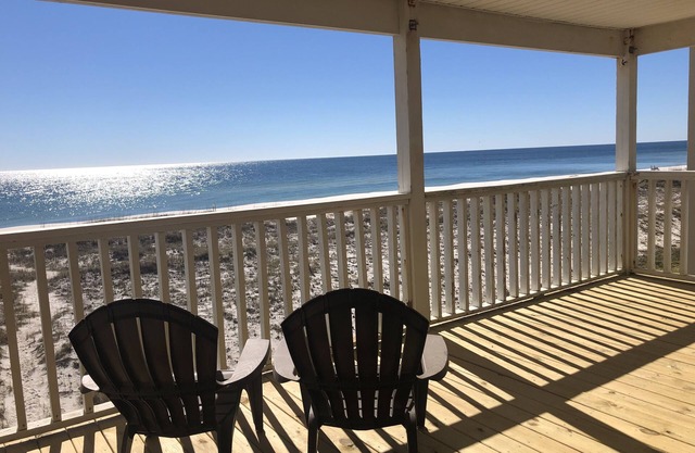 TRUE Gulf Front Beach House, > Sleeps 12 in Beds!