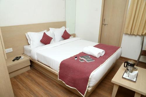 Tulsi Rooms N Banquite