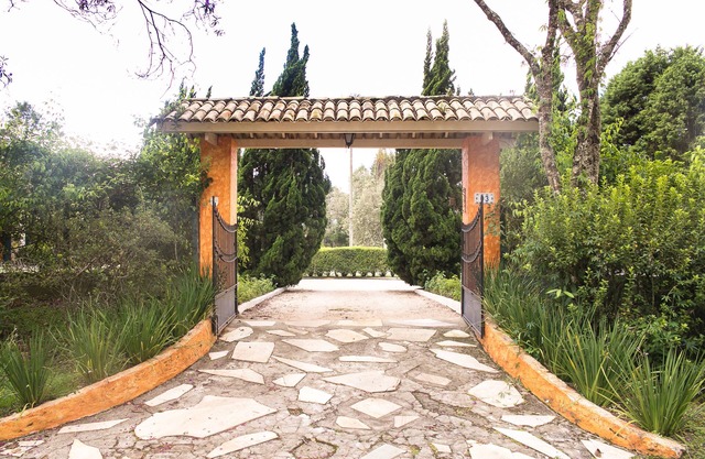 Tuscan Villa in Gated Community